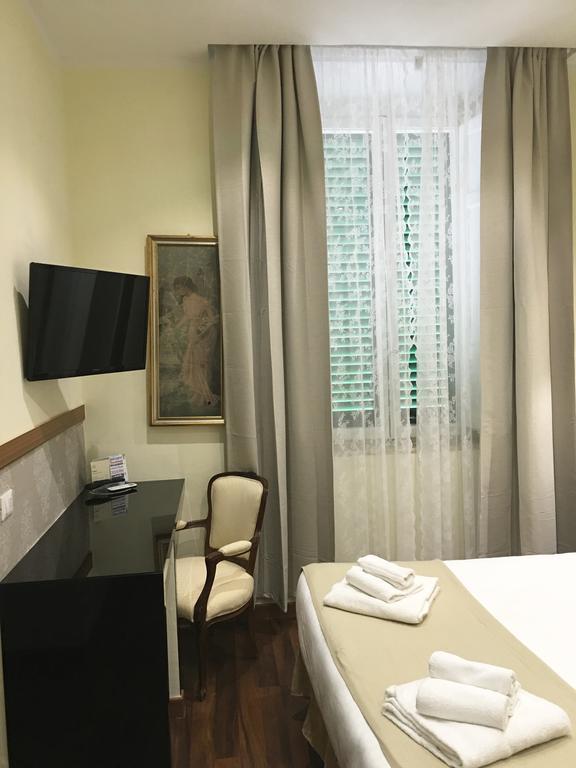 Hotel Moderno Piombino Exterior foto