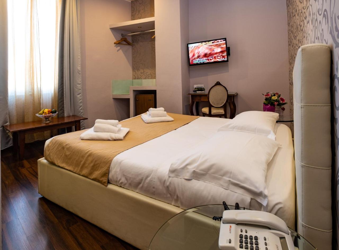 Hotel Moderno Piombino Exterior foto